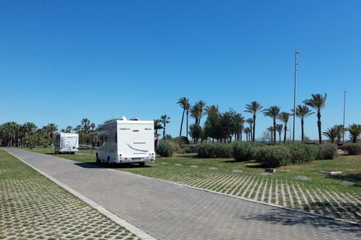 10-10-19 parking autocaravanas.jpg