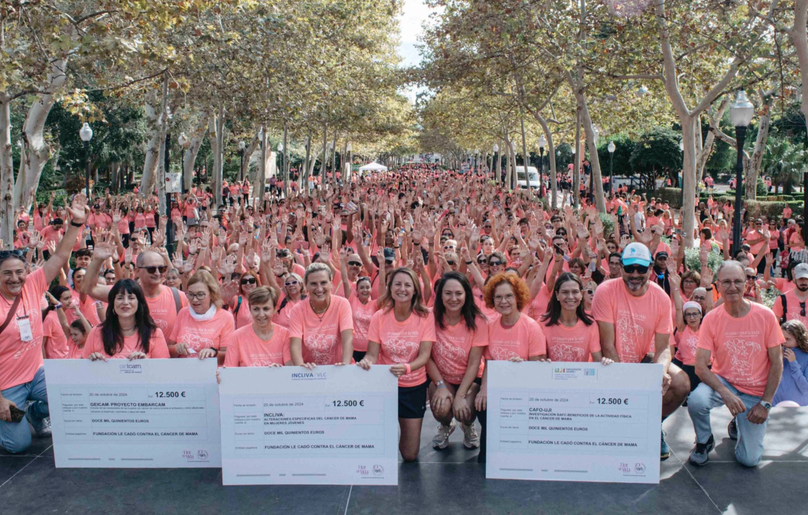 Carrasco: “Hoy volvemos a teñir de rosa las calles de nuestra ciudad para mostrar esa unión contra el cáncer de mama sumando deporte y solidaridad”