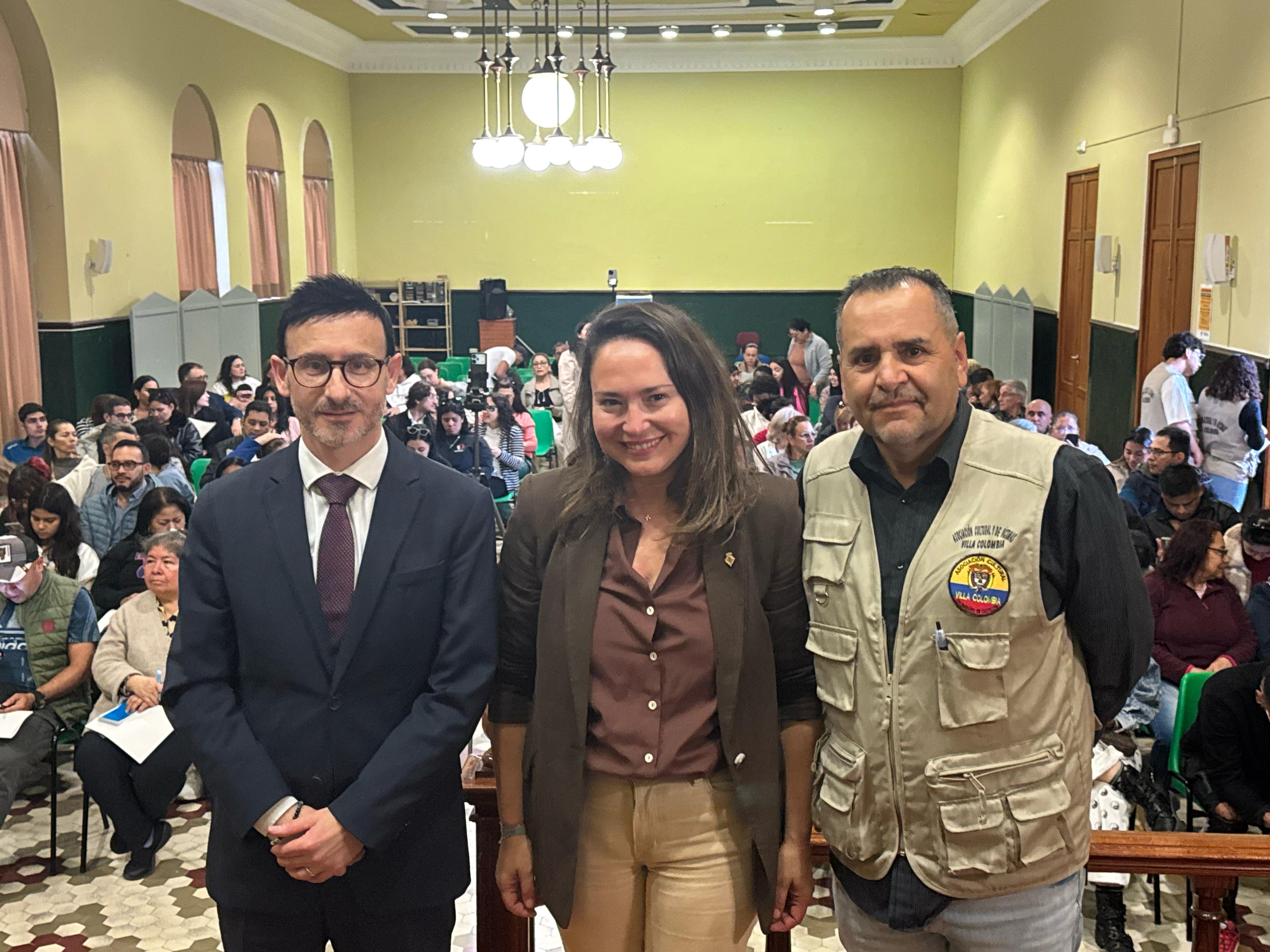 La regidoria de Benestar Social impulsa una jornada informativa pionera per a acostar la reforma de la Llei d'Estrangeria