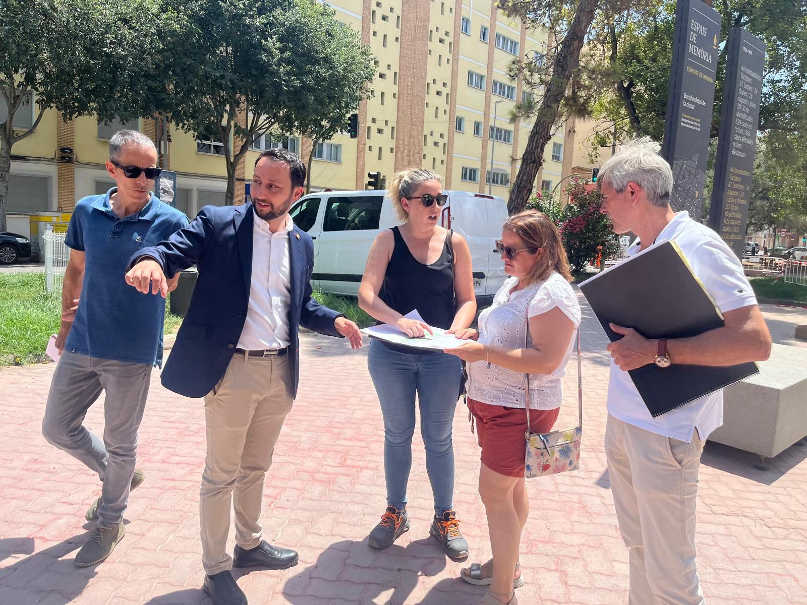 Toledo: “Consensuamos con la presidenta de la Gaiata 11 la ubicación del monumento garantizando que no se verá afectado por las obras de adecuación a la Zona de Bajas Emisiones”