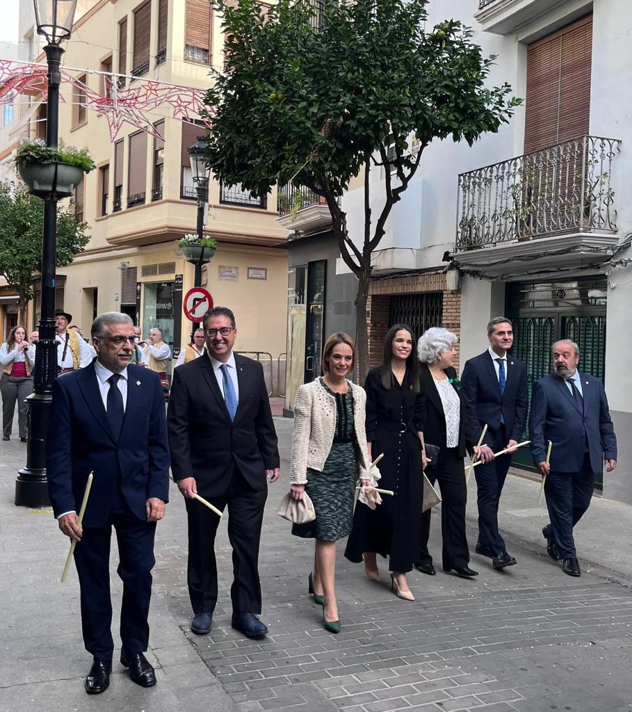 El govern municipal participa en la Missa i processó de Sant Roc de la Vila