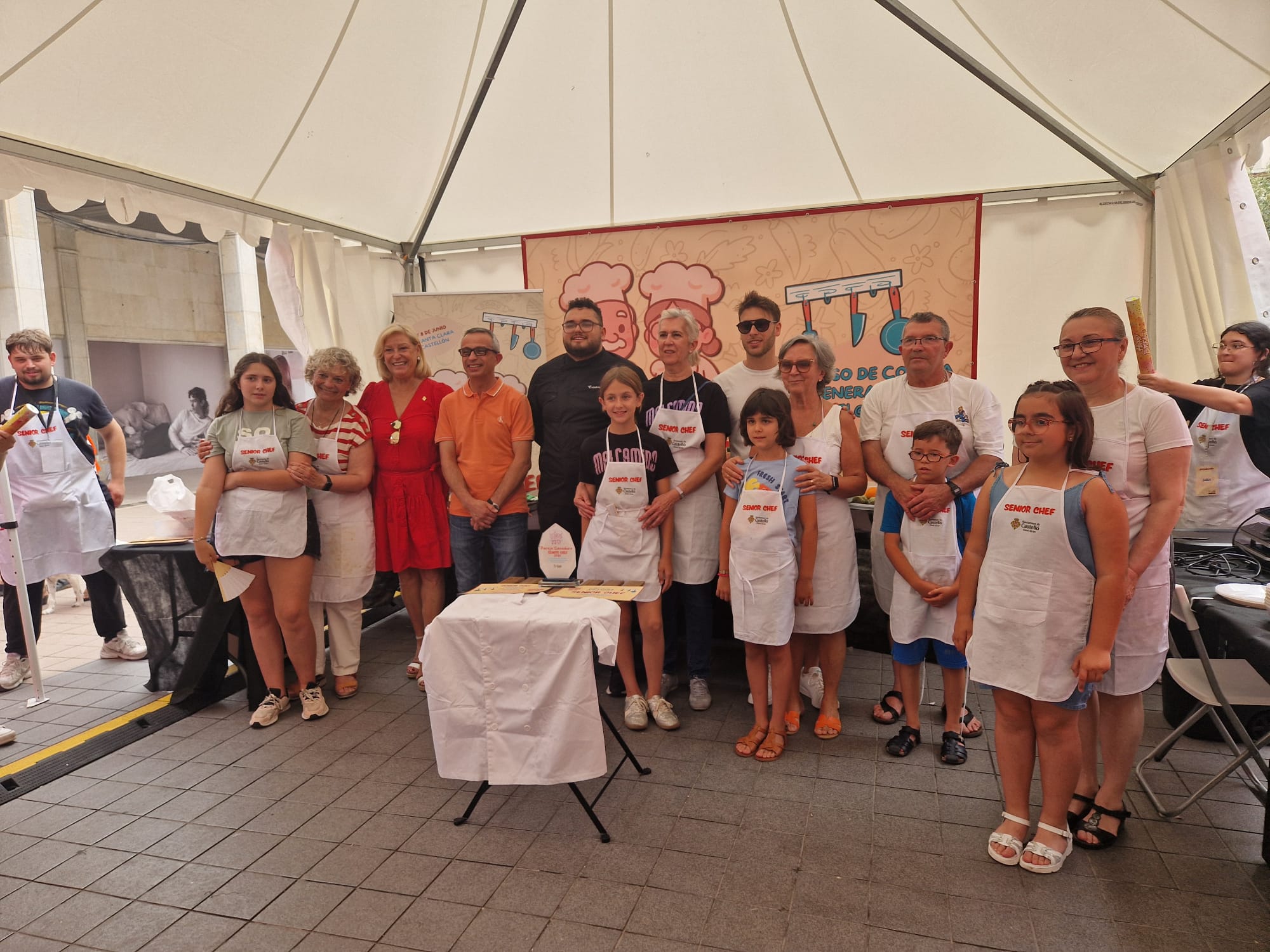 Mª Cruz Notari y su nieta Noa Valero ganan la primera edición del concurso Senior Chef organizado por el Ayuntamiento de Castellón