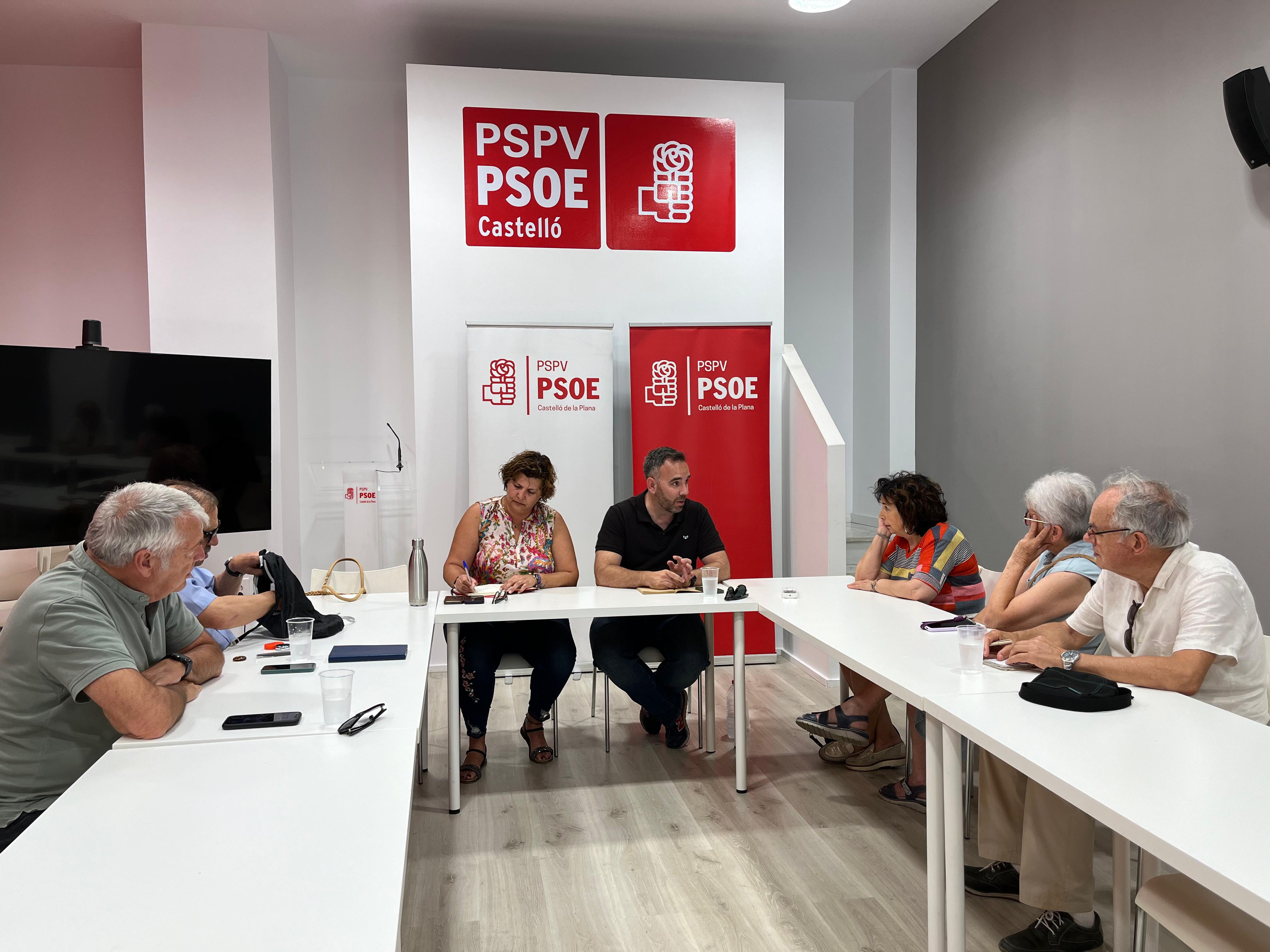 El PSPV s'adhereix al manifest del Ribalta per a exigir que no torne el monument franquista al parc