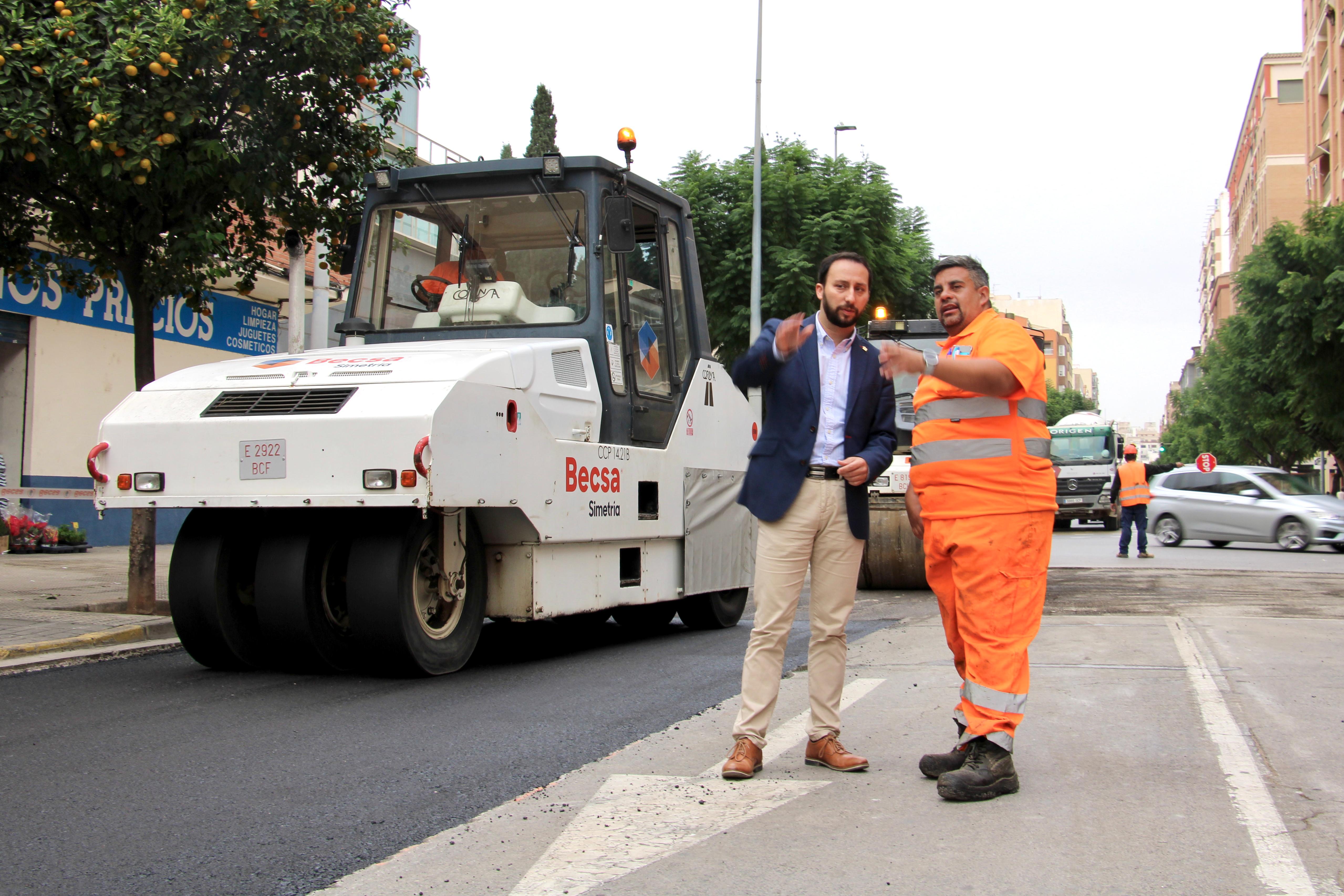 La presente campaña de asfaltado culmina esta semana con el tramo de la Av Hermanos Bou entre Pablo Iglesias y Ronda Este