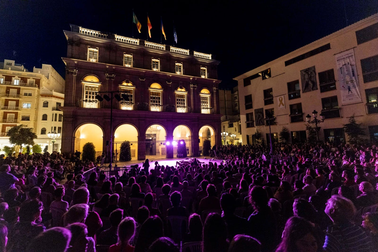 Más de 20.000 espectadores toman las calles en el primer fin de semana de “Regreso a la ciudad”