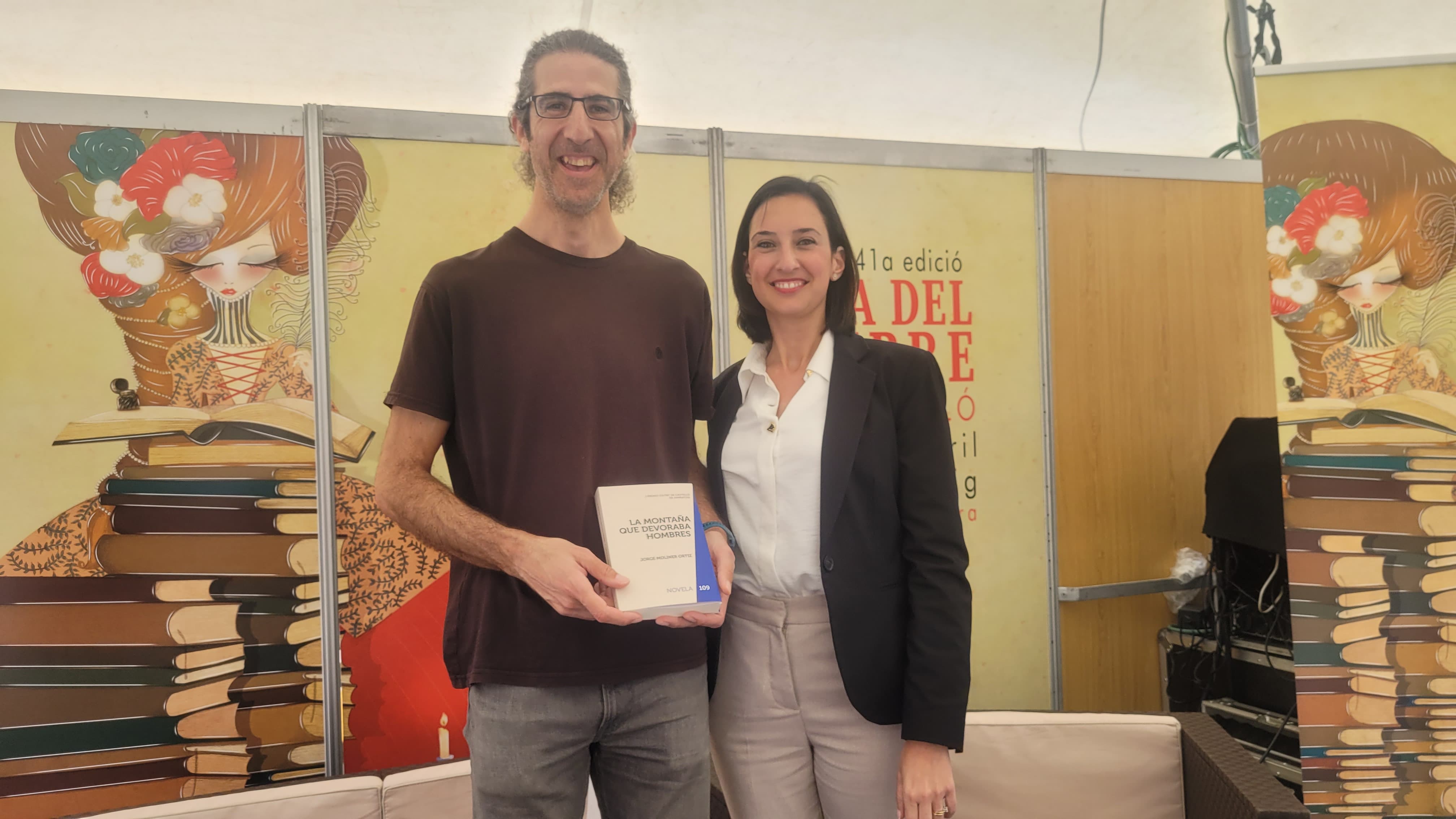 Èxit de la presentació de l'I Premi de Narrativa, “La muntanya que devorava hòmens”