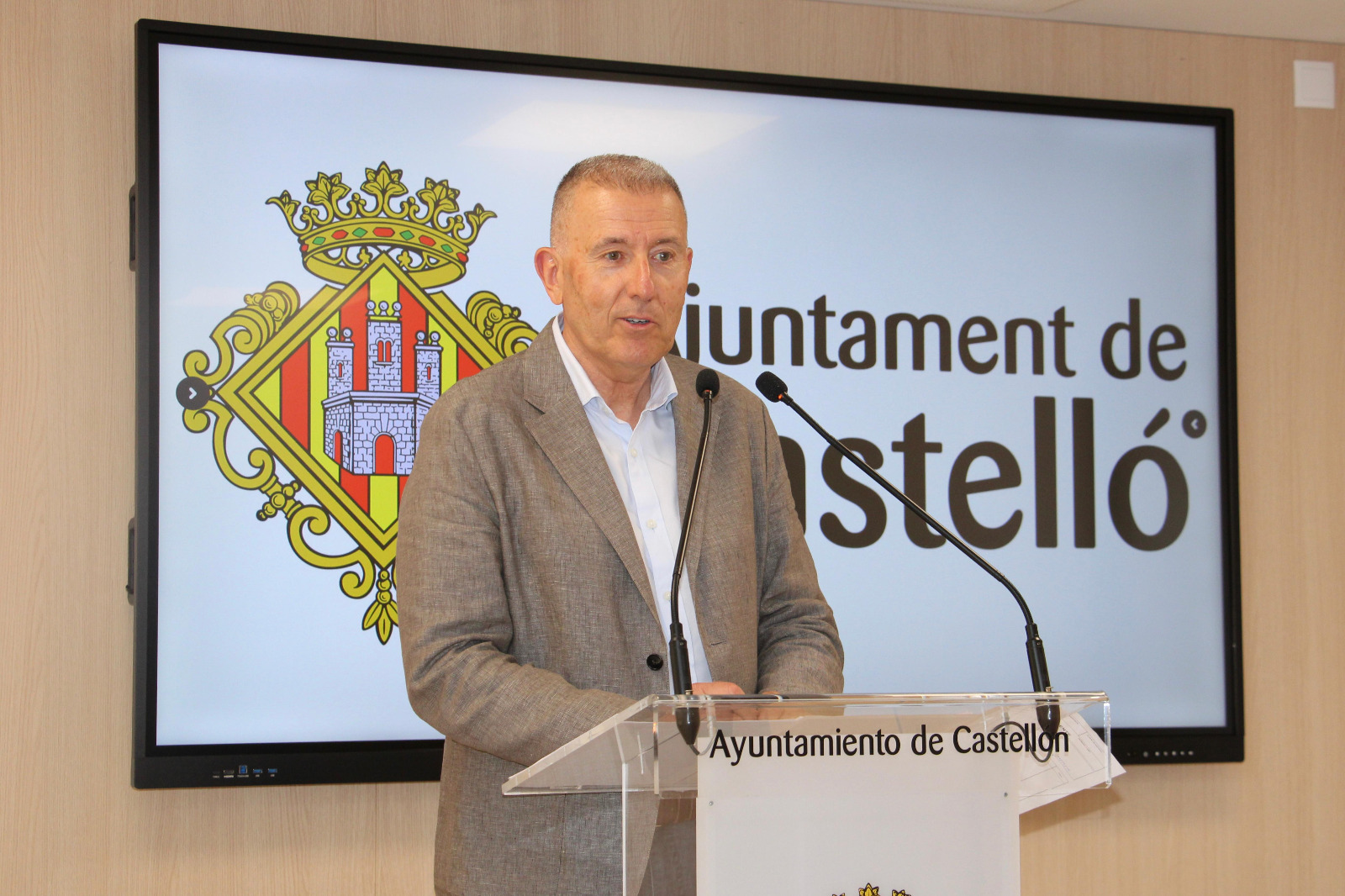 El Gobierno de Castellón aprueba subvenciones para las comunidades de propietarios sujetas al Plan de Barrios que permitirá rehabilitar 600 viviendas